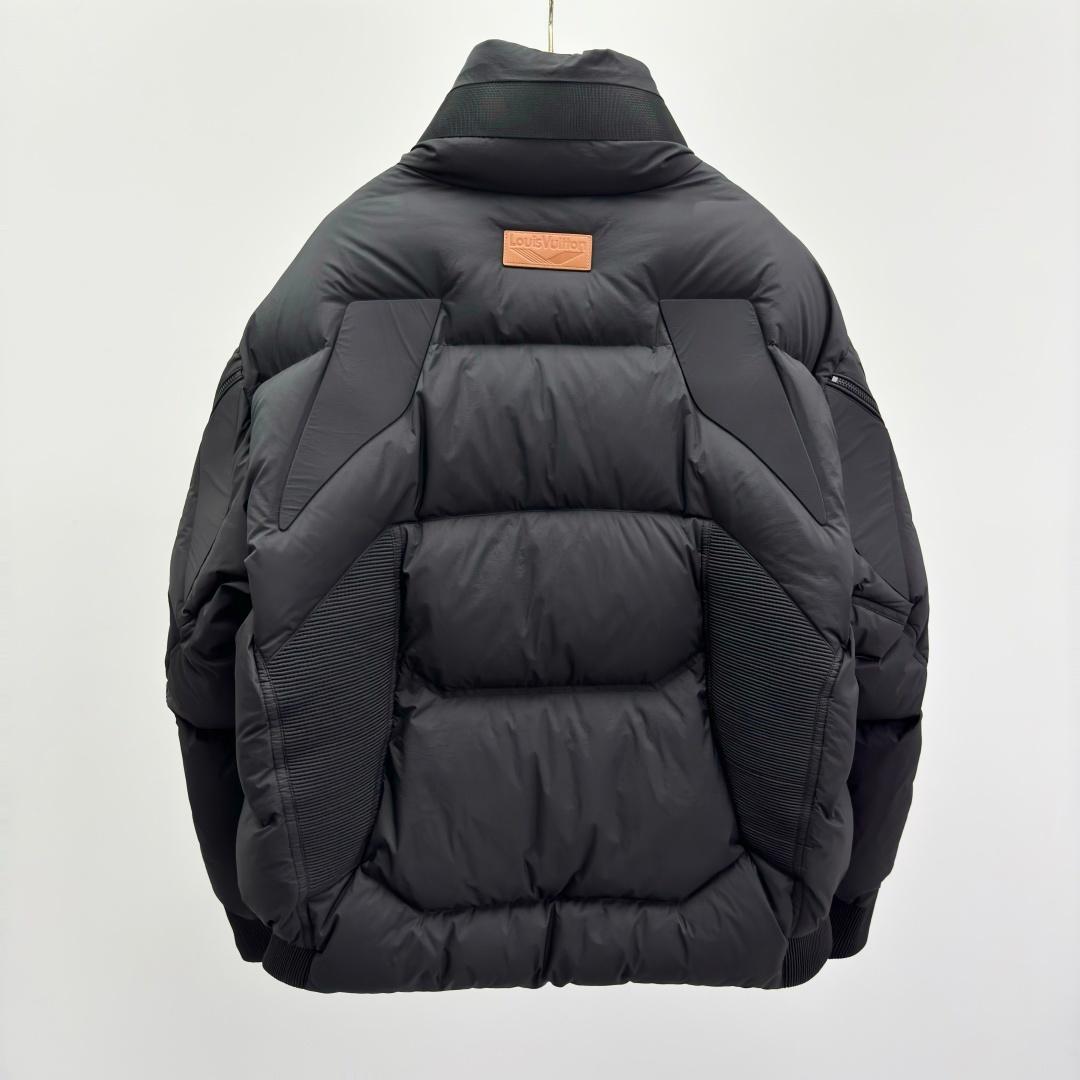 (PRE-ORDER) LVE - COAT - BLACK