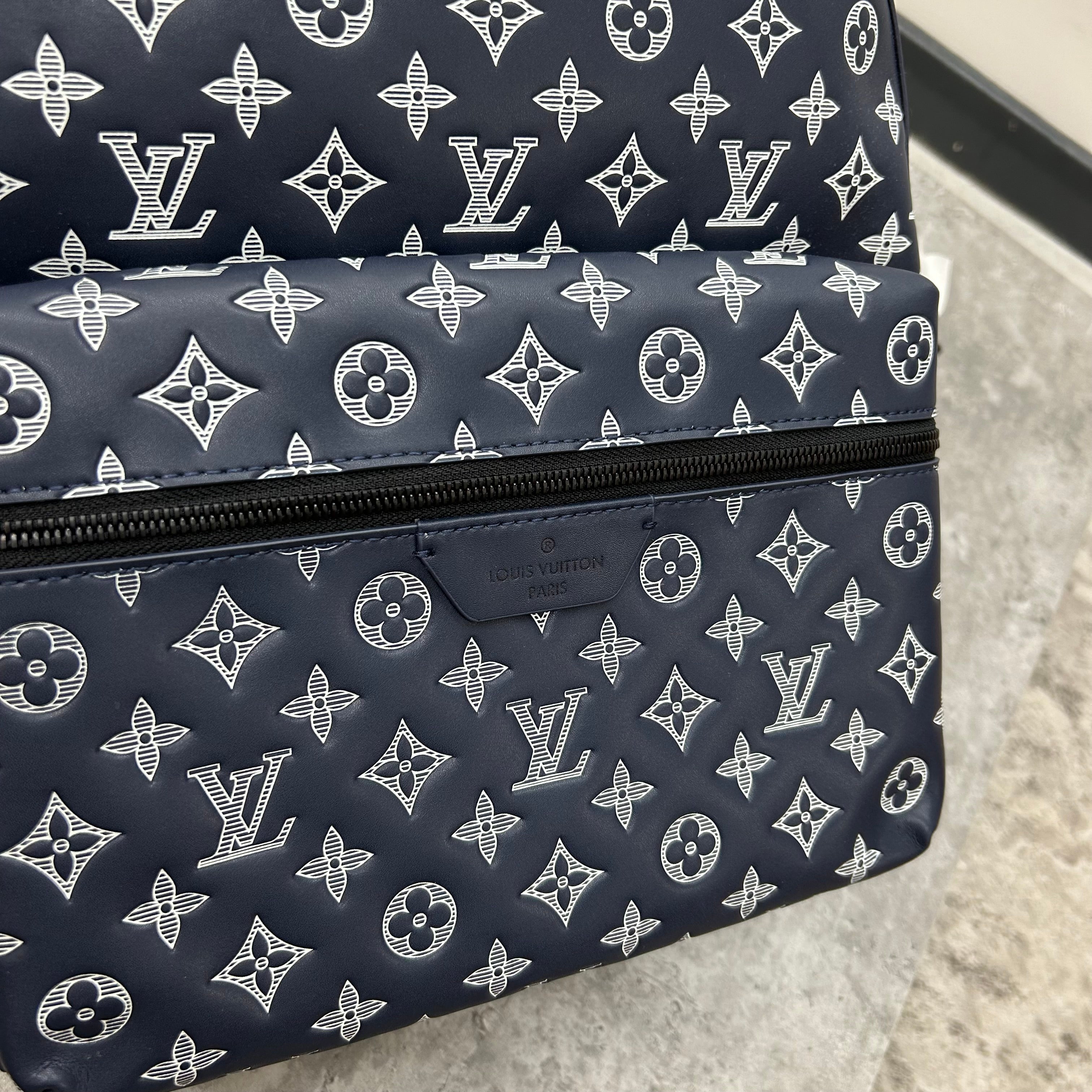 LVE- BACKPACK- BAG - BLUE/WHITE