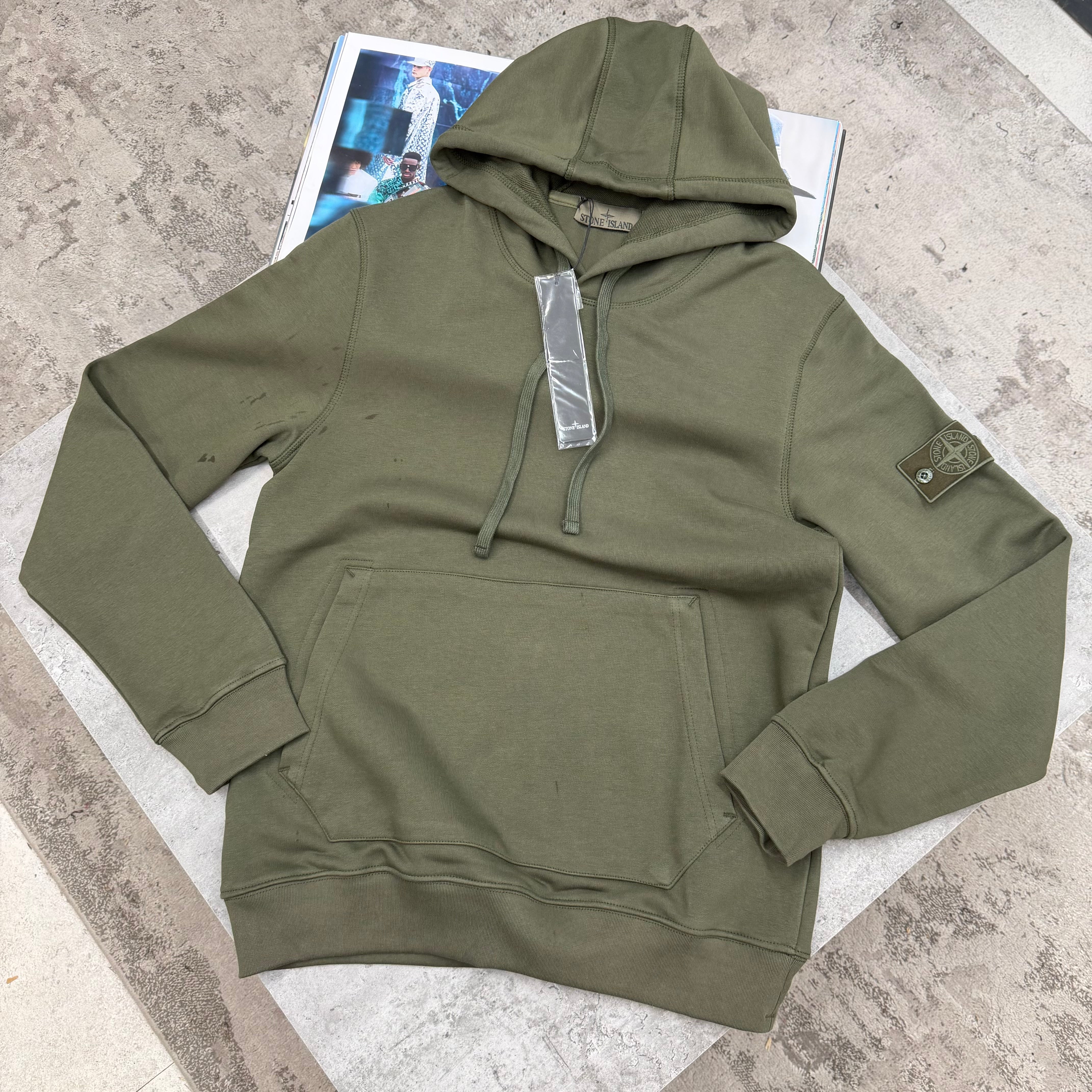 SI - GHOST BADGE HOODIE - KHAKI