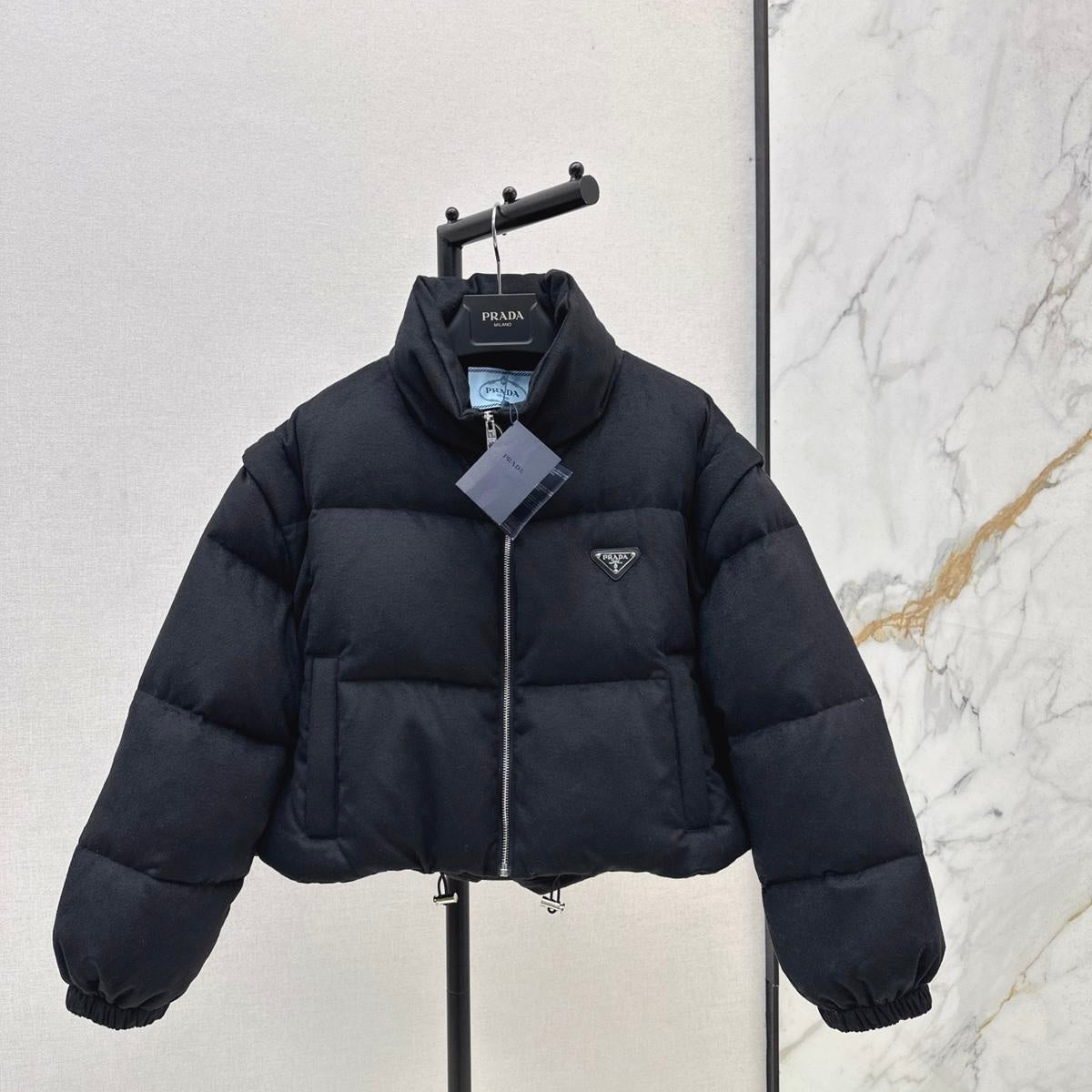 (PRE-ORDER) PDA - DETACHABLE WOMENS COAT - BLACK