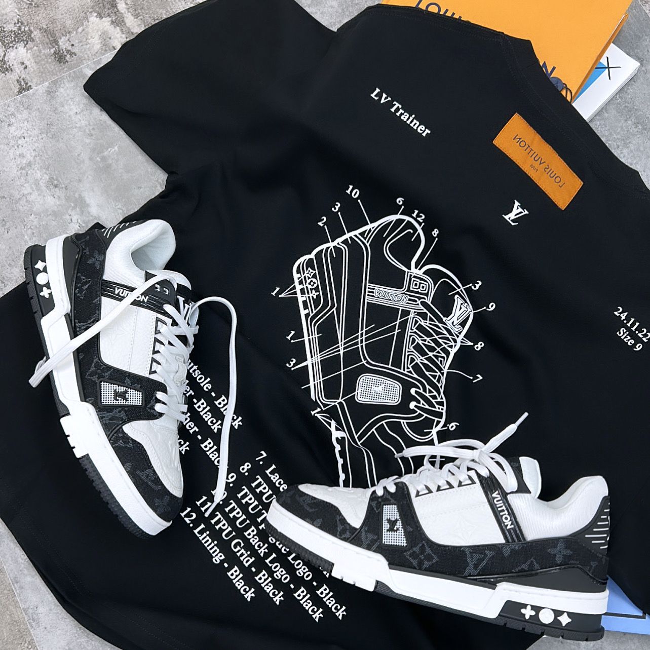 (PRE-ORDER) LVE - TRAINER - BLACK