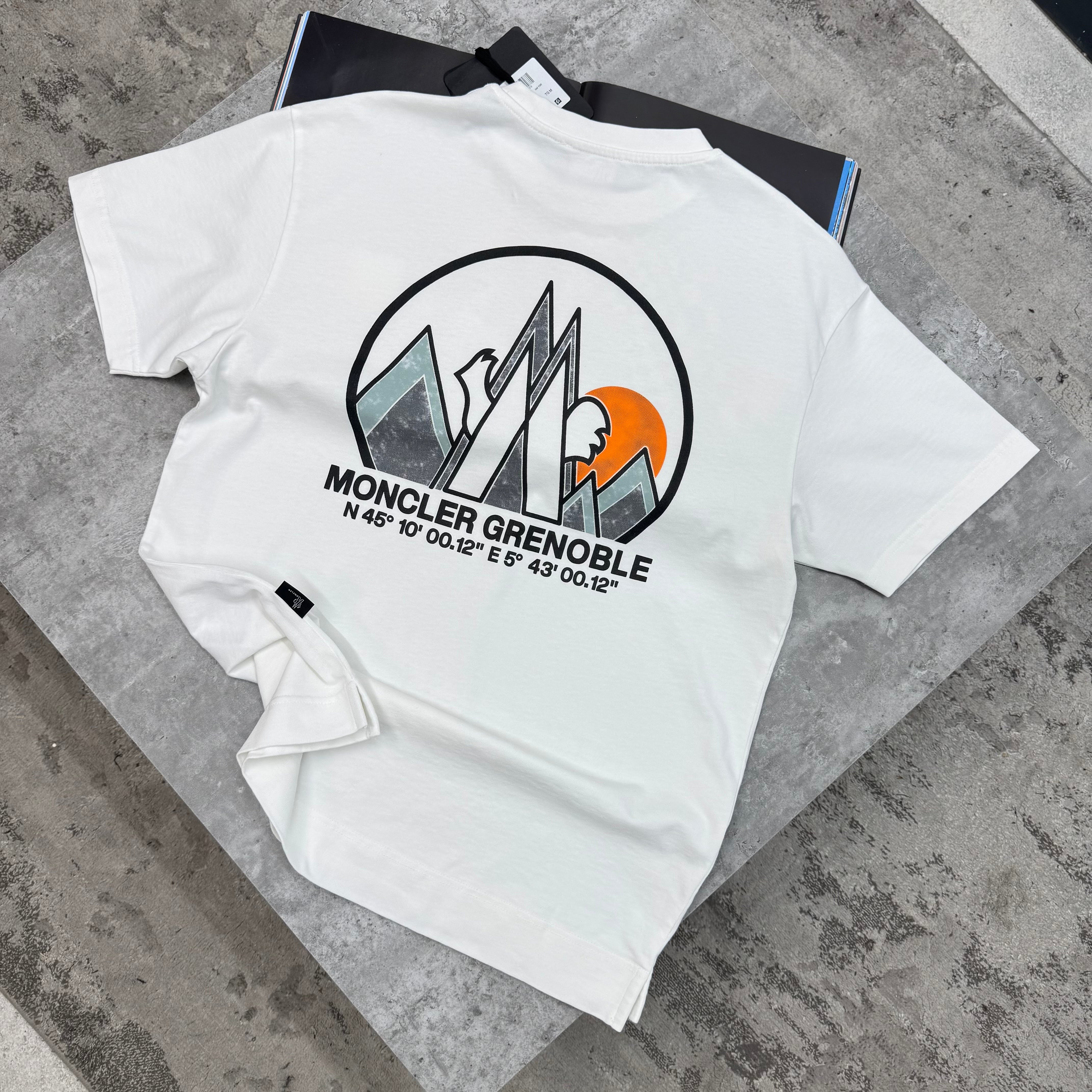MNCLR - DYNAMIC T-SHIRT - WHITE