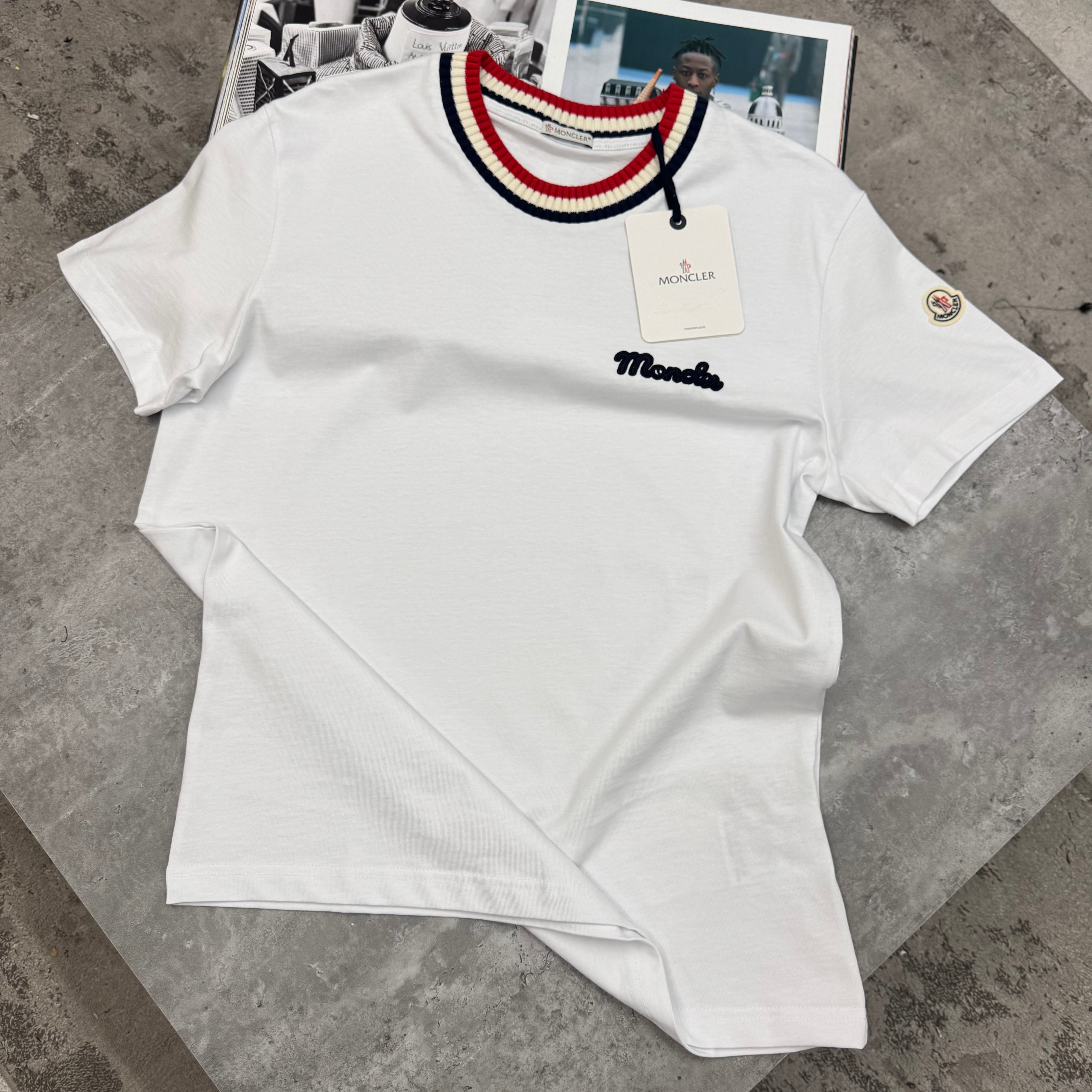 MNCLR - STRIPED COLLAR T-SHIRT - WHITE