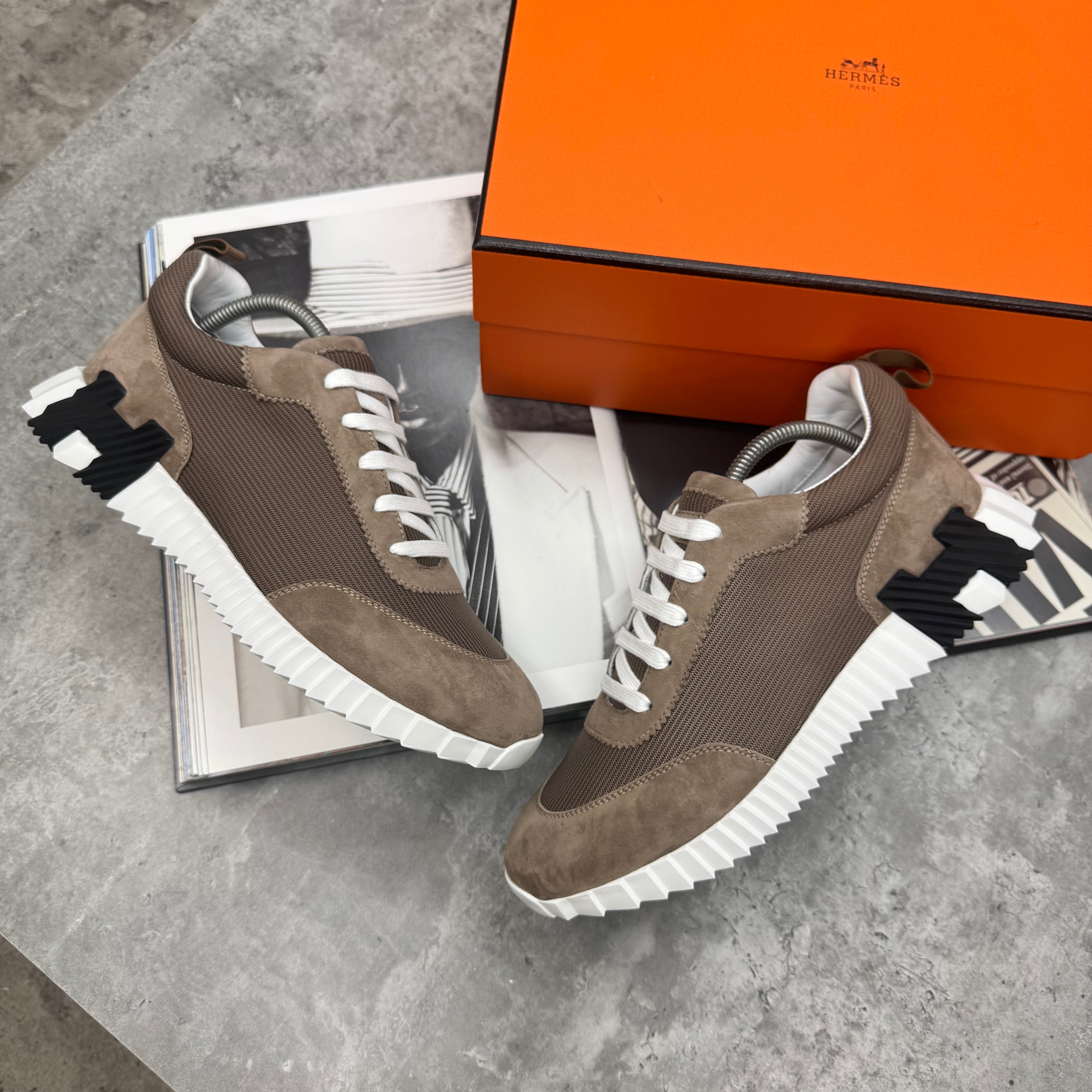 HMES - TRAINERS - BROWN
